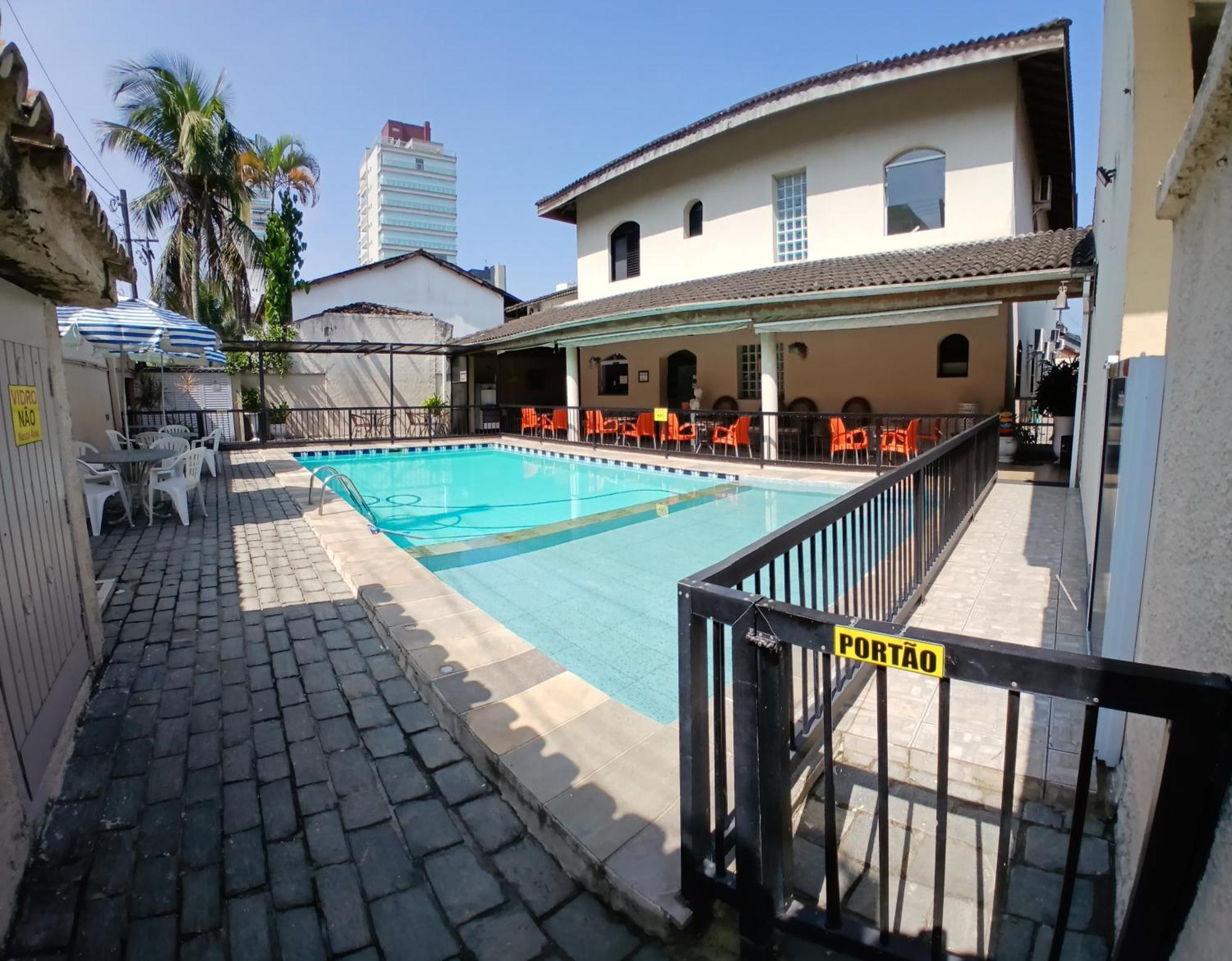 Pousada Parque Suites Estacionamento E Piscina Guarujá Exterior photo