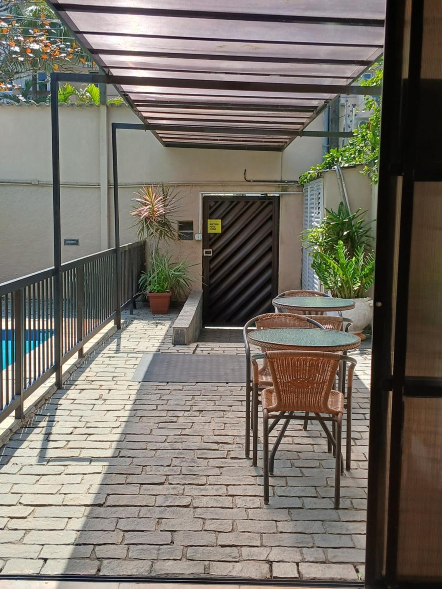Pousada Parque Suites Estacionamento E Piscina Guarujá Exterior photo