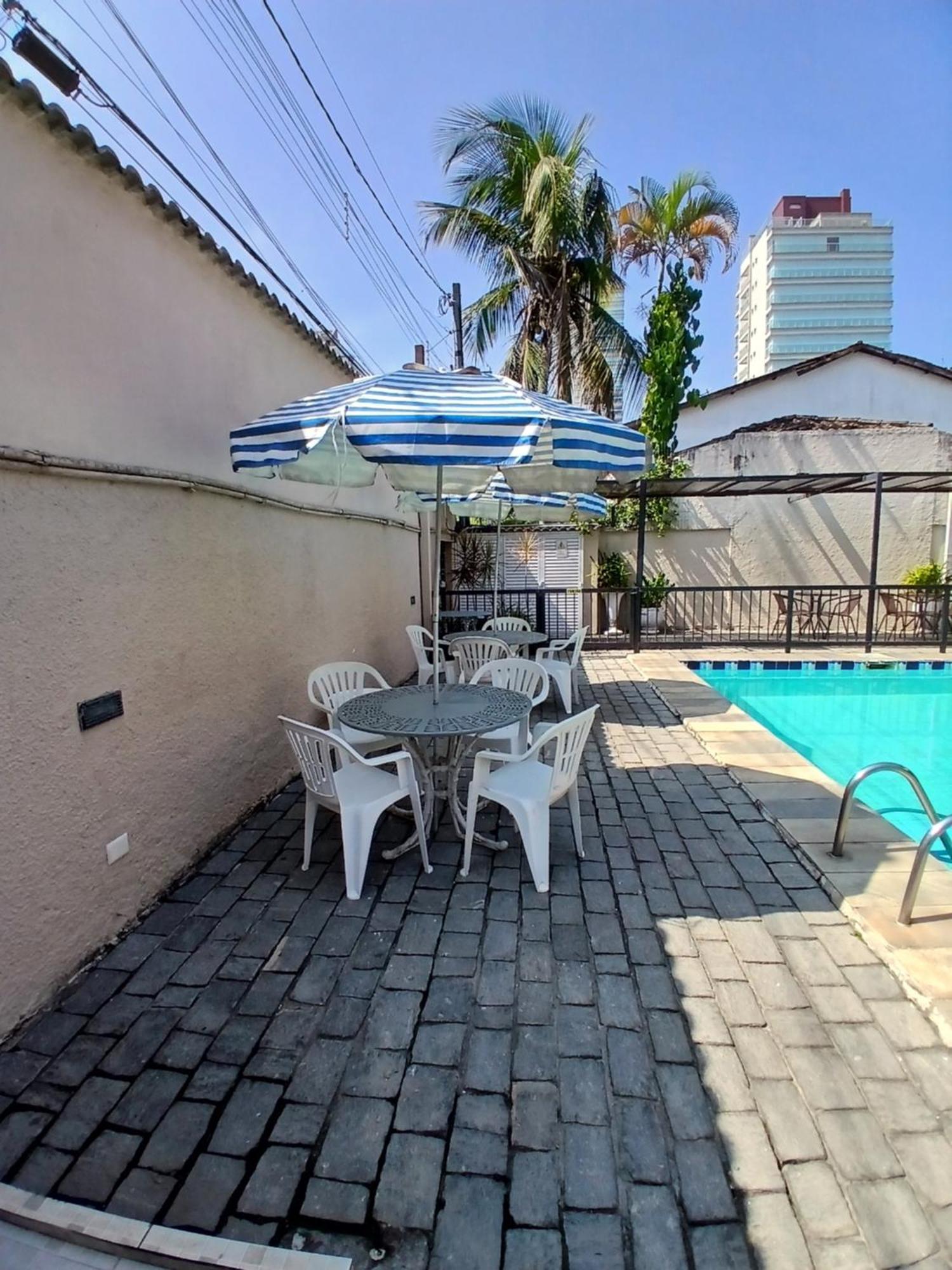 Pousada Parque Suites Estacionamento E Piscina Guarujá Exterior photo