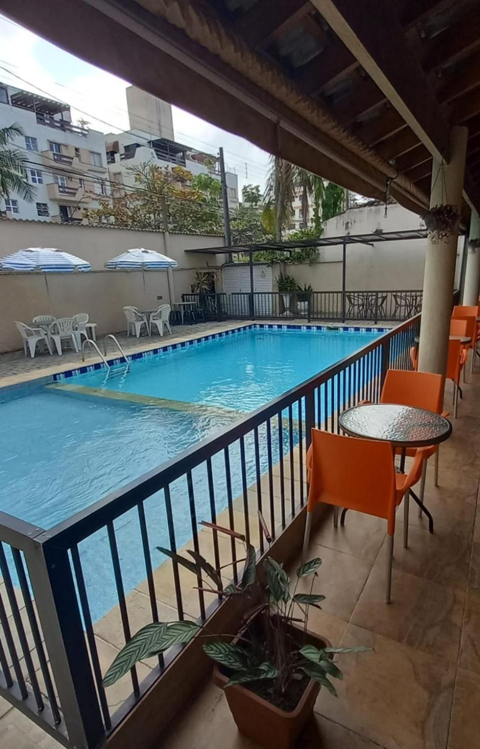 Pousada Parque Suites Estacionamento E Piscina Guarujá Exterior photo
